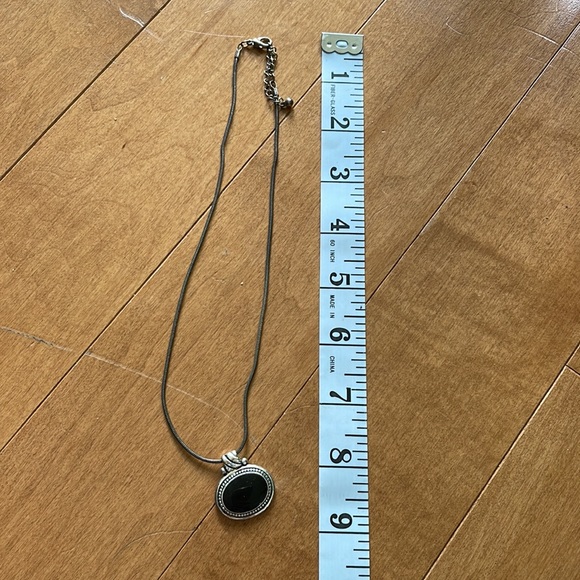 Premier Designs Jewelry Set (4 Necklaces) - Picture 3 of 5